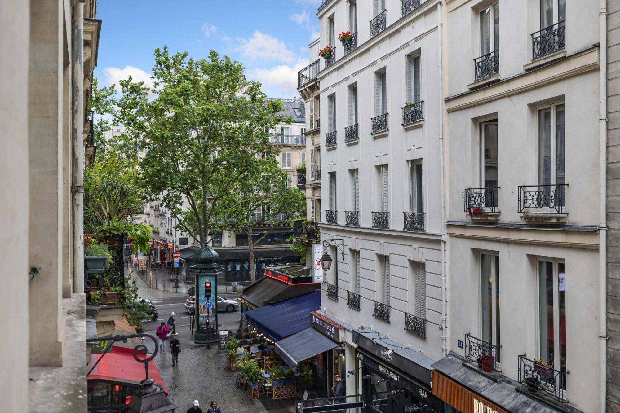 Par Apartment Paris