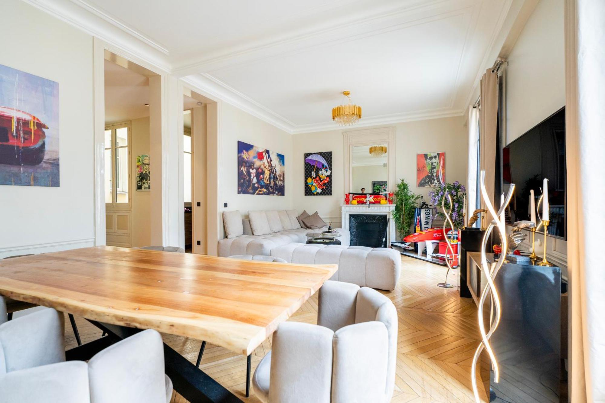 Apartment Luxe Arc De Triomphe Paris