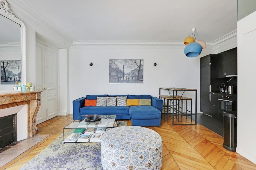 Apartment Au Coeur Du Marais Paris