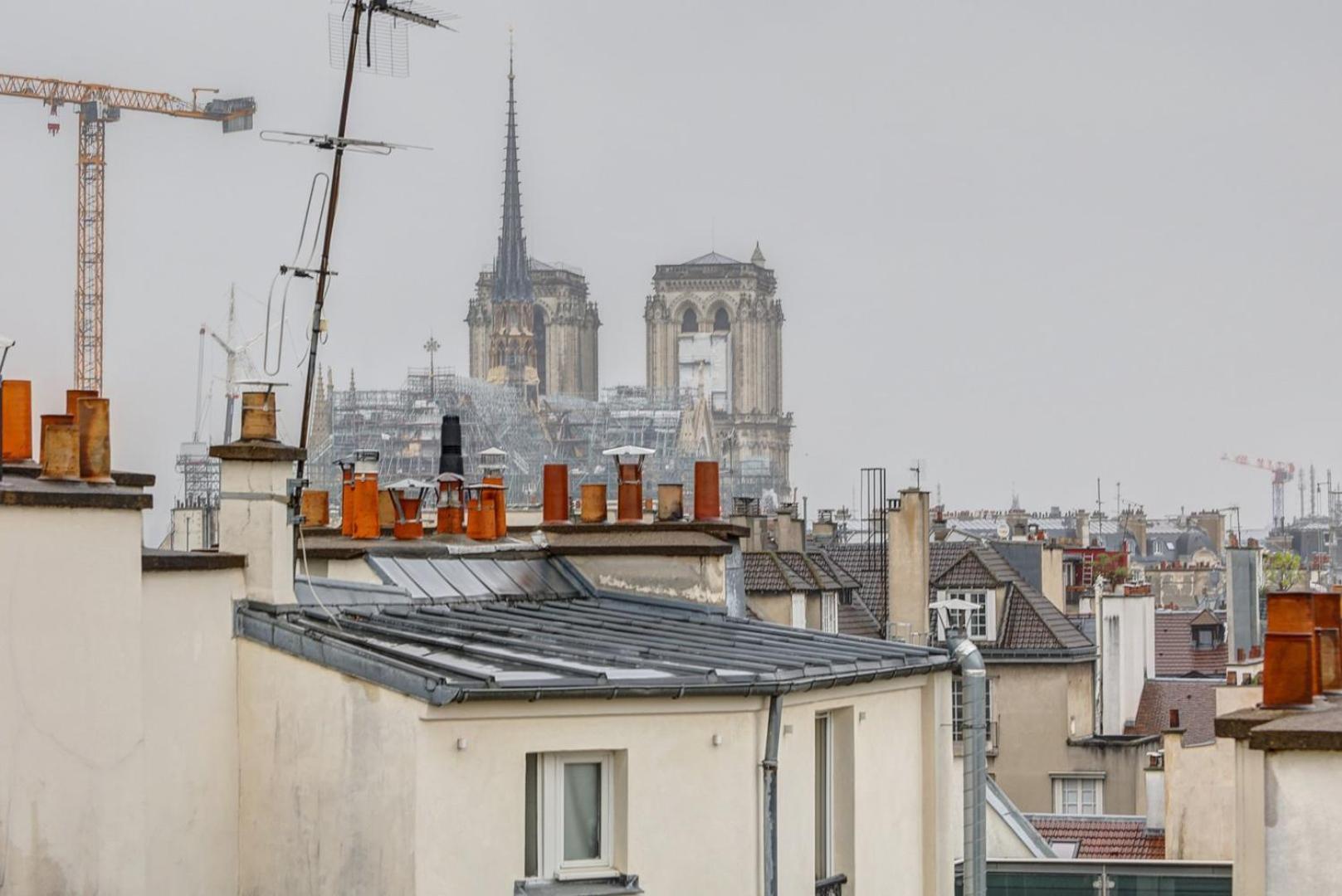 694 Floch - Superbe A Appartement