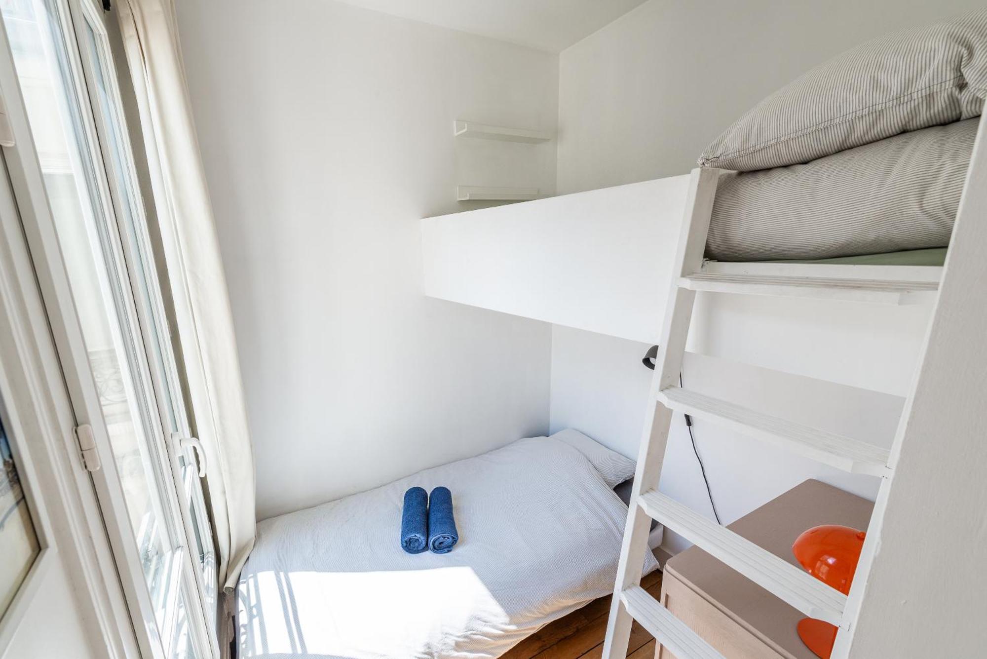 Apartment Entre Montmartre Et Canal Saint Martin-gare Du Nord *