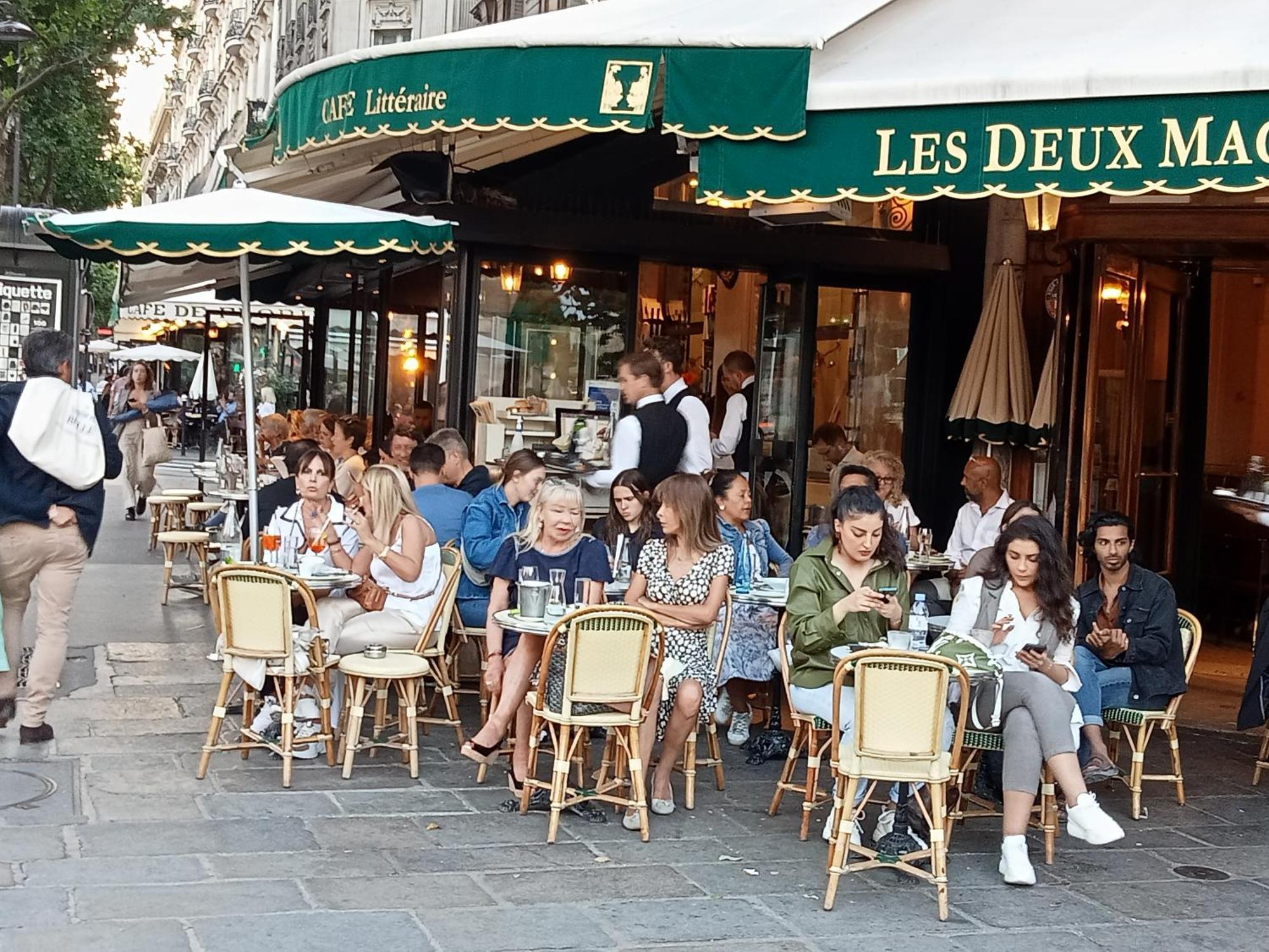 Center 6eme ,gare Montparnasse 1 Minute,5 Minute Eiffel Tour And Louvre Meusm Appartement