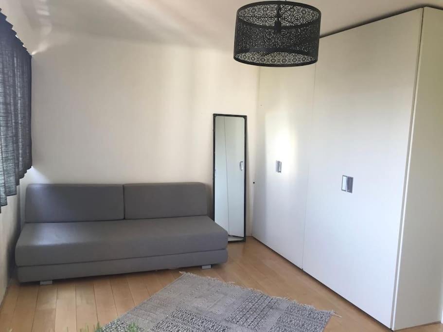 Spacious Loft In With Stunning View Apartment