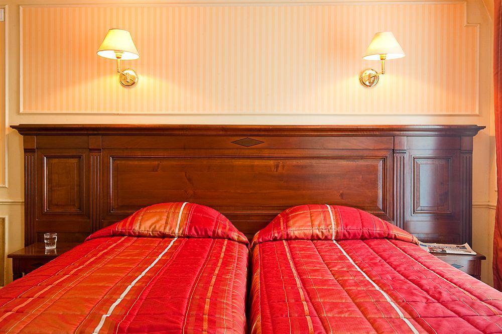 Touring Hotel 3*