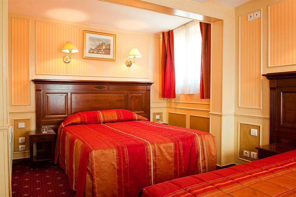 Touring Hotel 3*