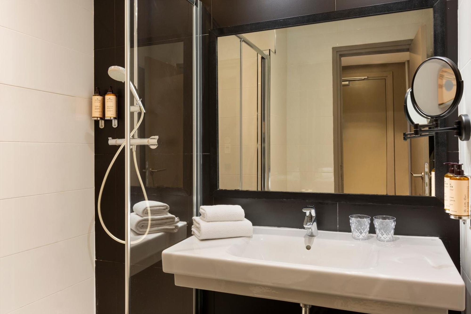 Mercure Alesia Hotel