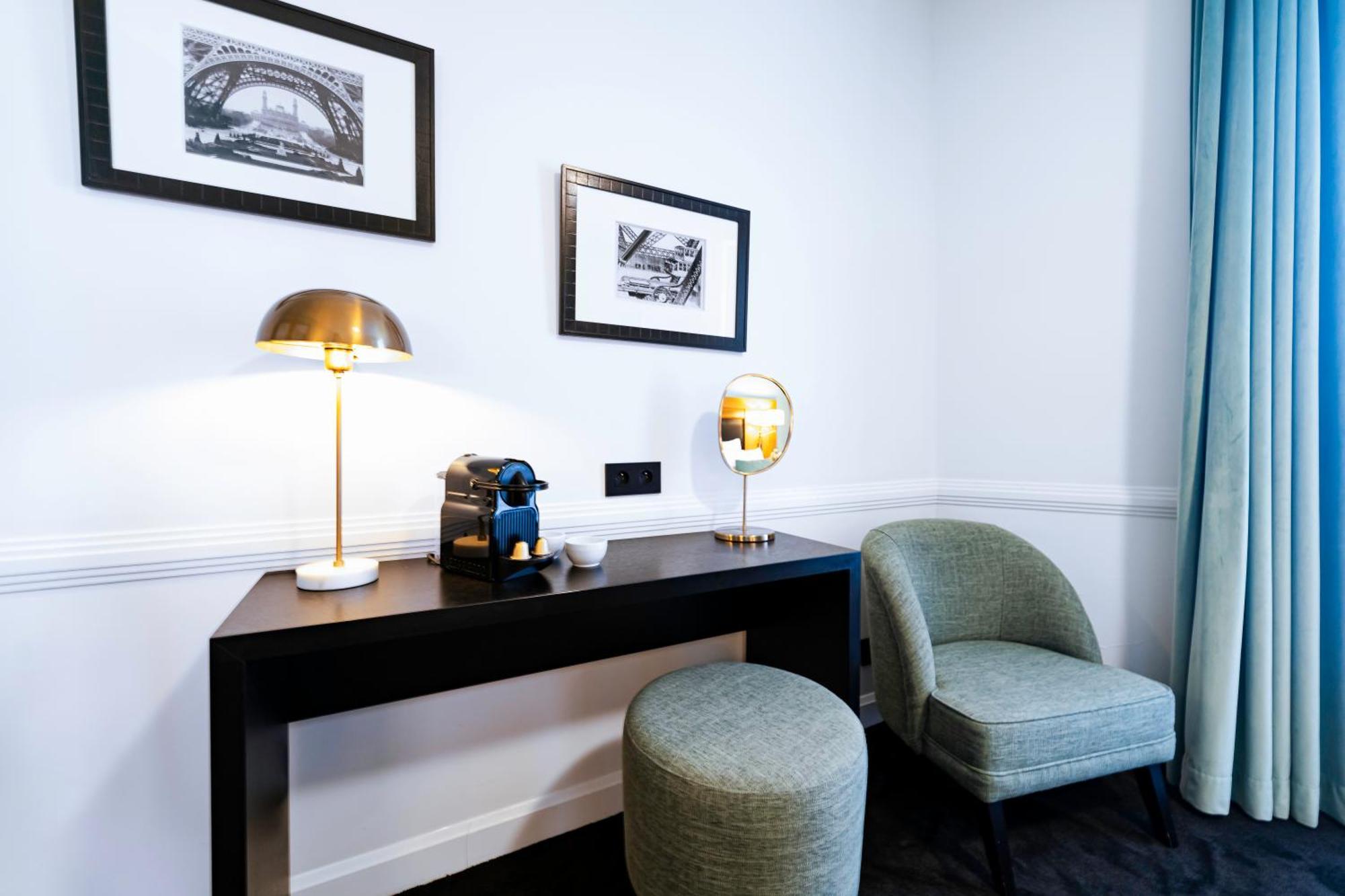 Le Cercle Tour Eiffel Hotel 3*