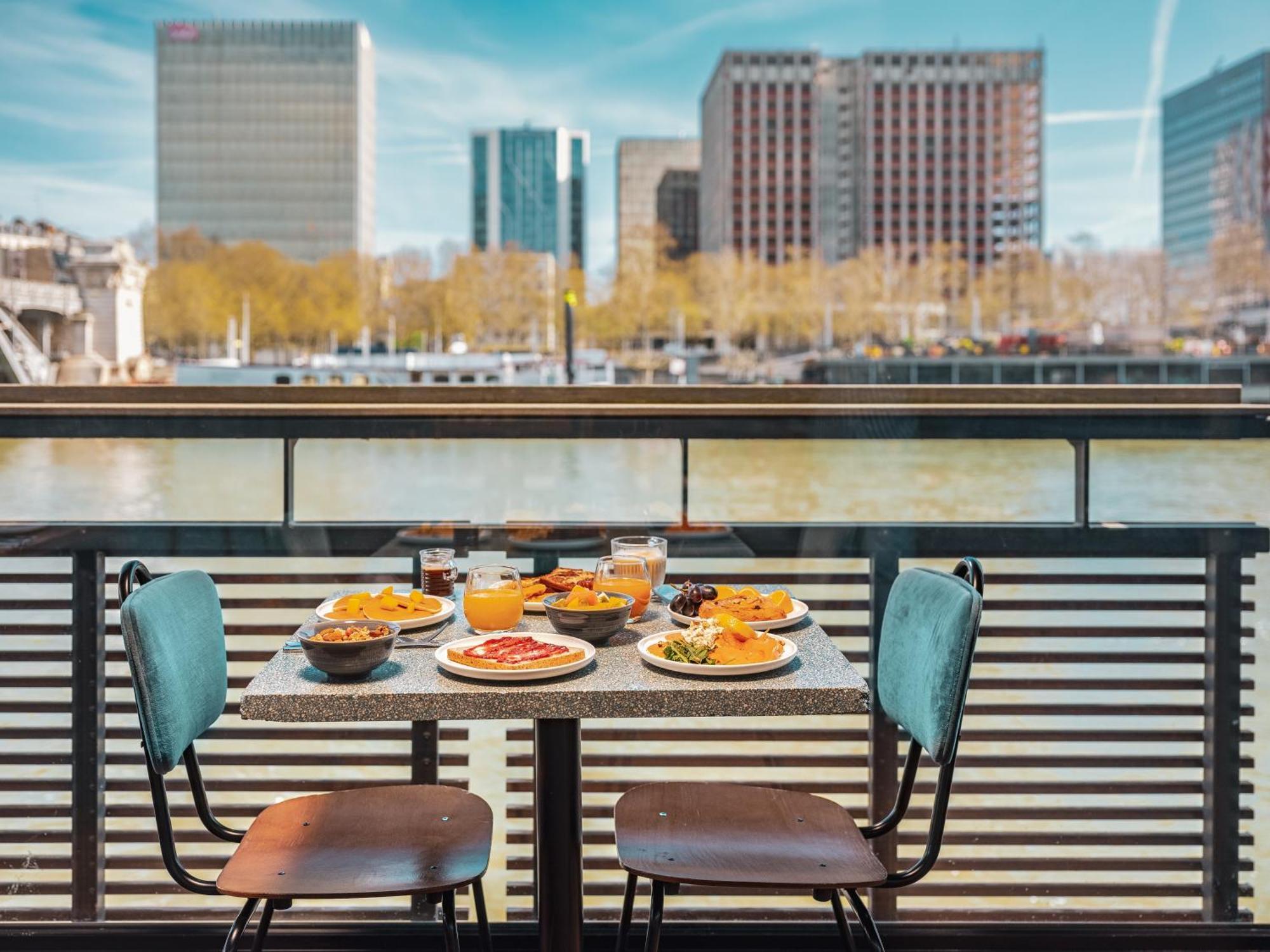Hotel Off Seine