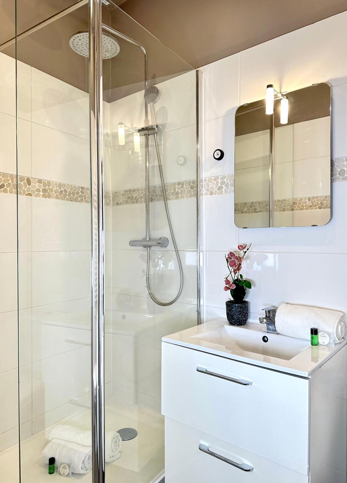 Apartment Stylish Studio Steps From Le Marais *