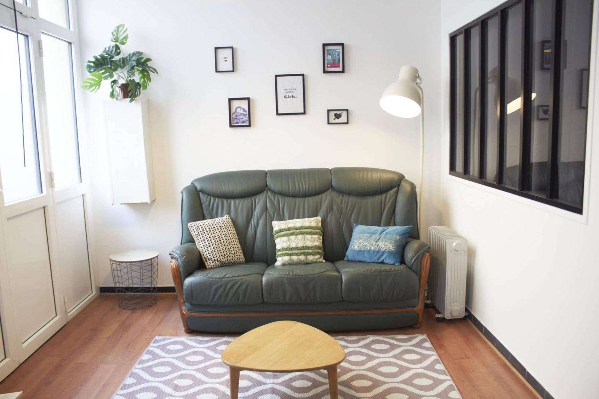 Practical And Cosy Nest In A Good Location