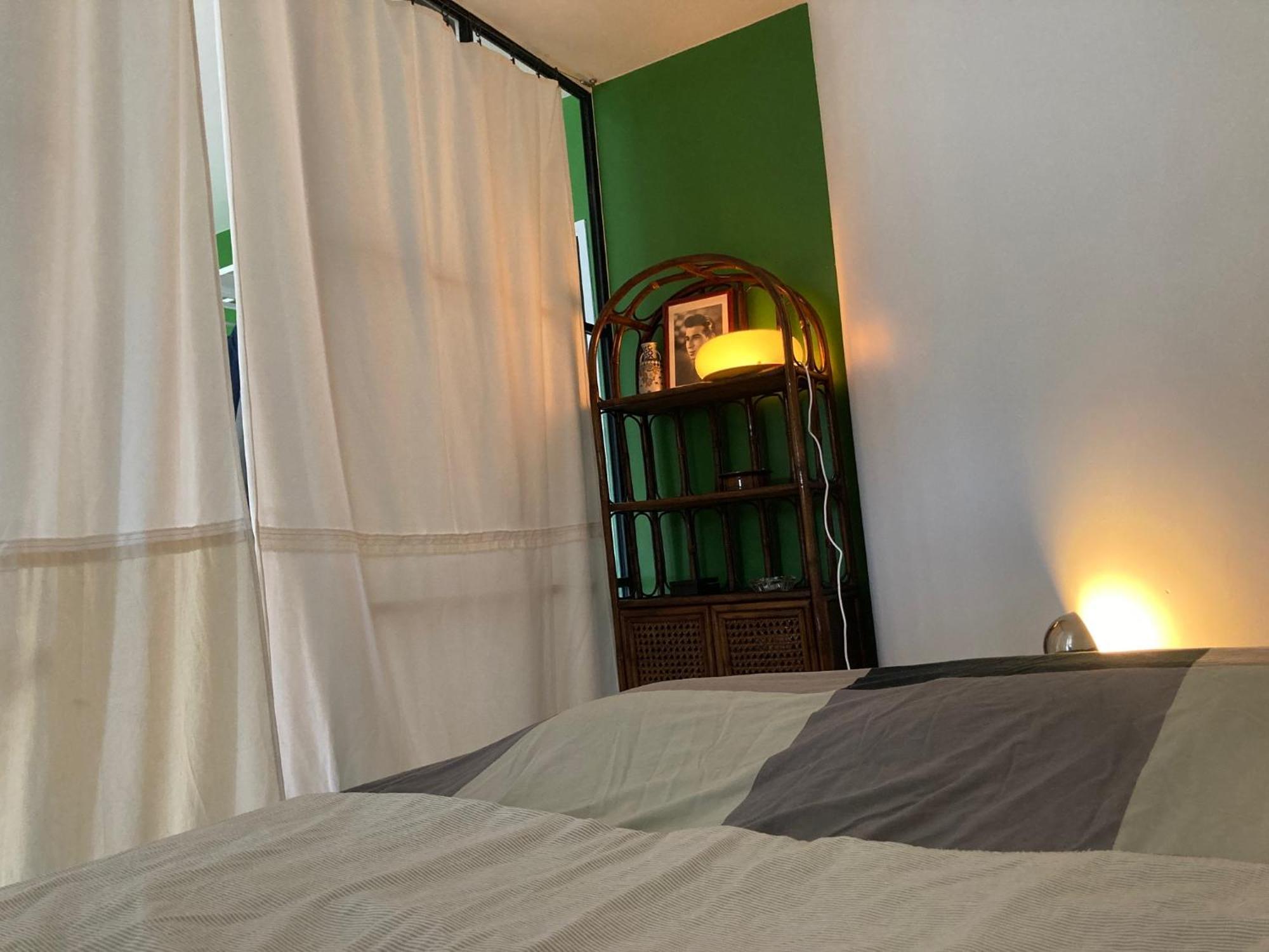 Quietude Au Village Jourdain Apartment Paris