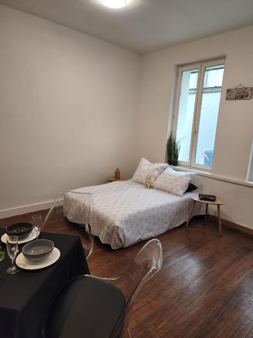 Sublime A Montmartre Appartement *