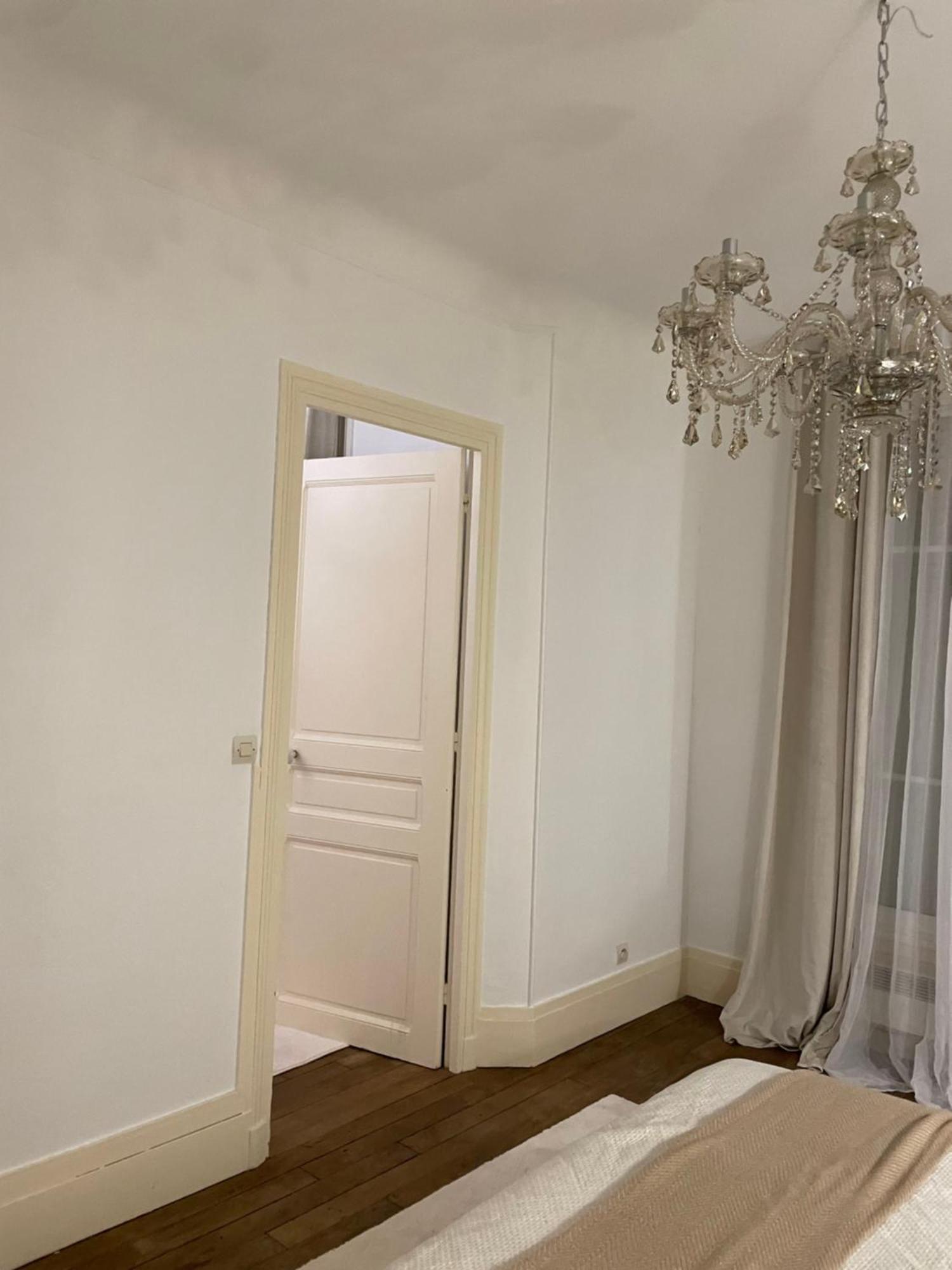 48 M2 Bercy Cosy Paris