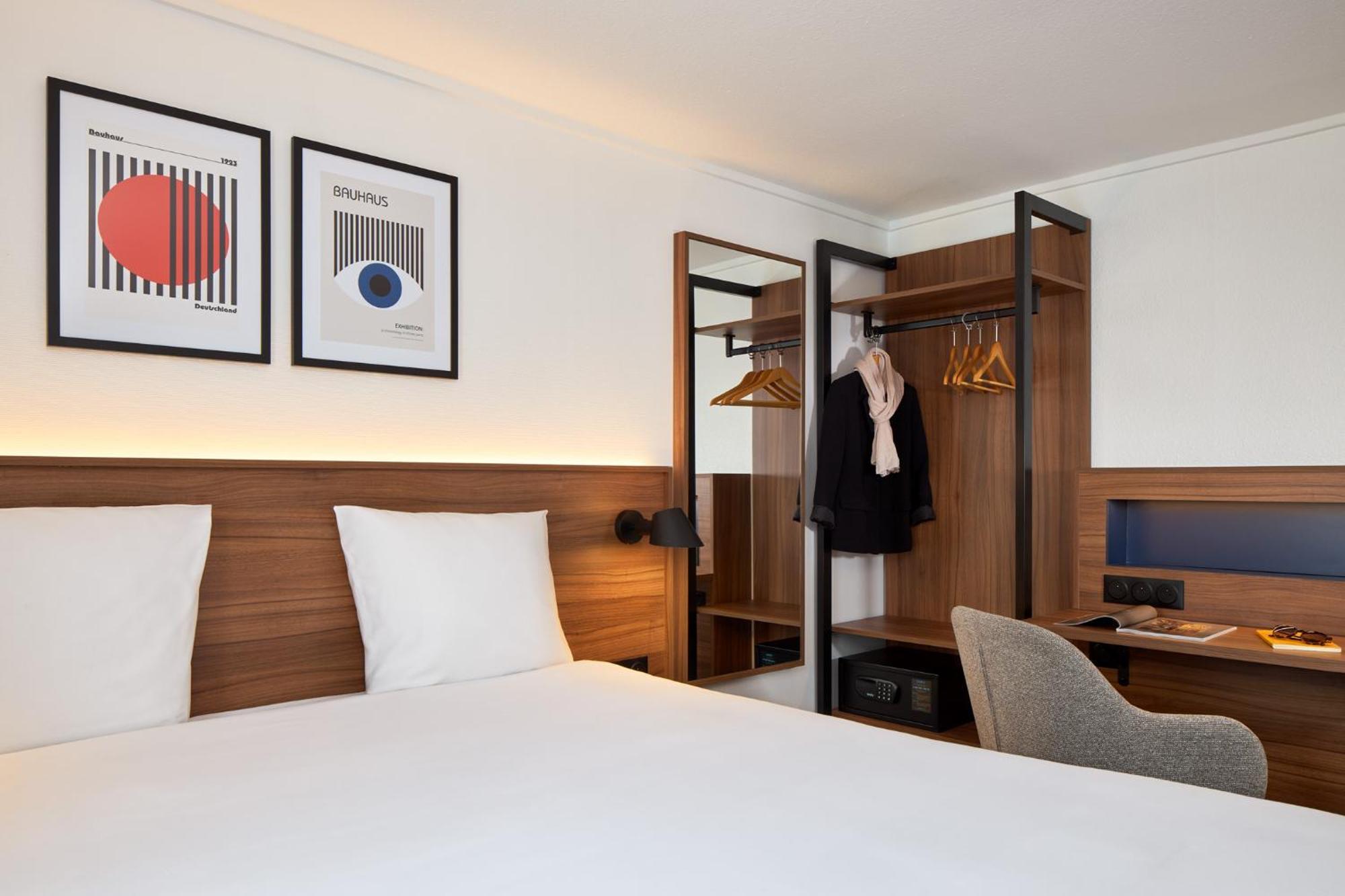 Timhotel Nation Hotel 3*