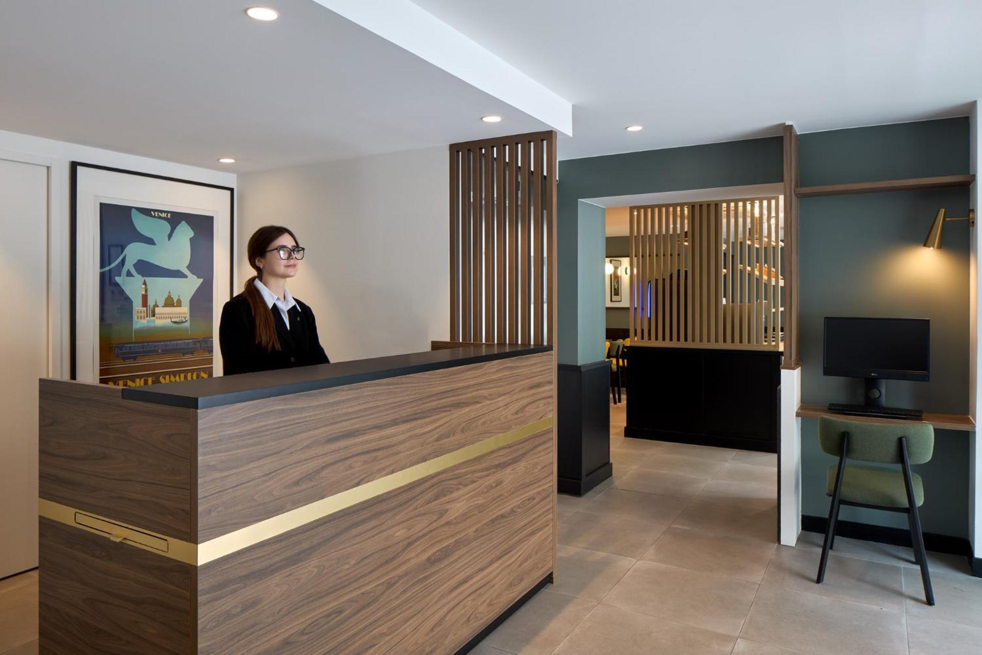 Hotel Timhotel Gare De L'est