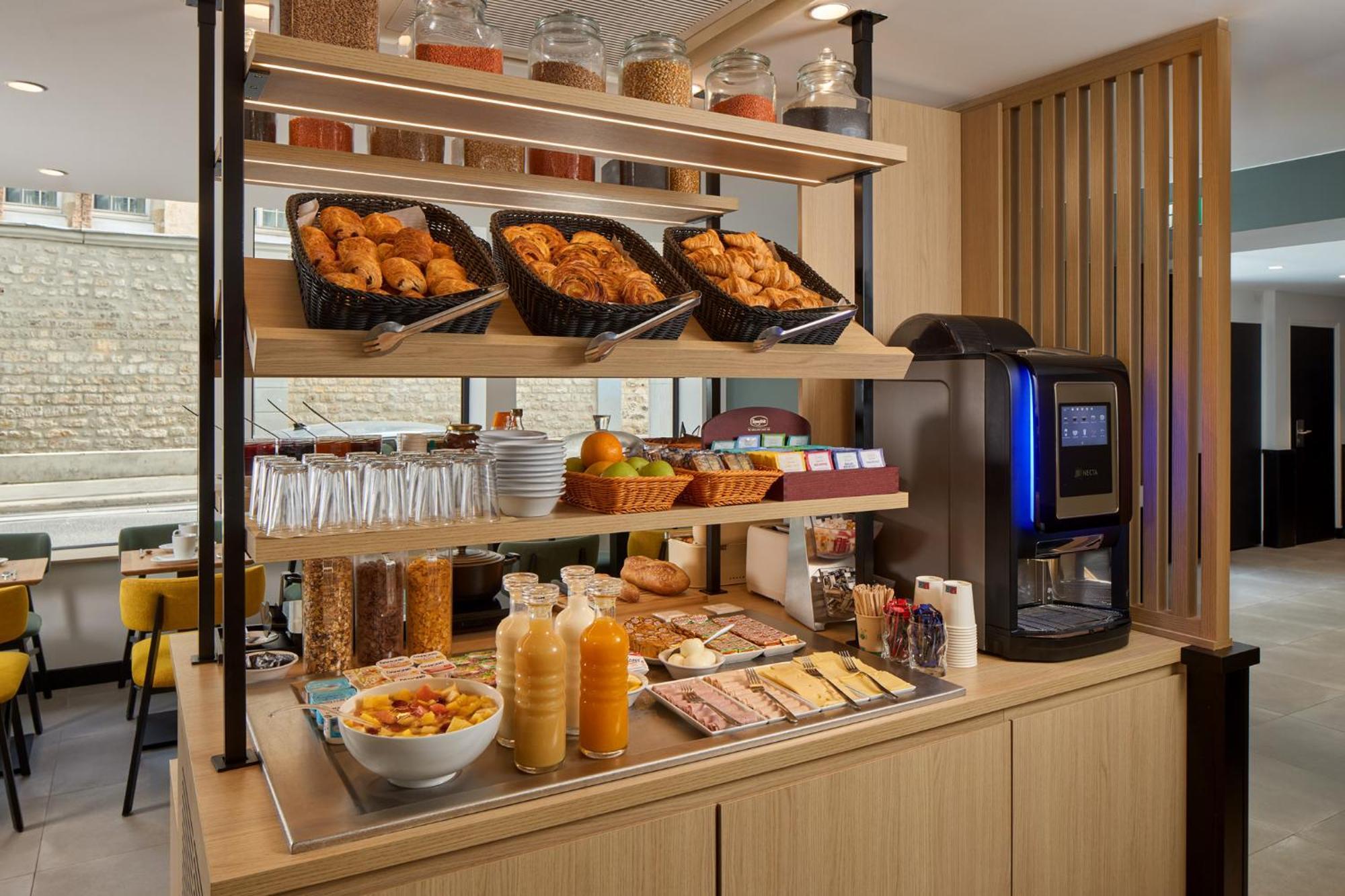 Hotel Timhotel Gare De L'est 3*