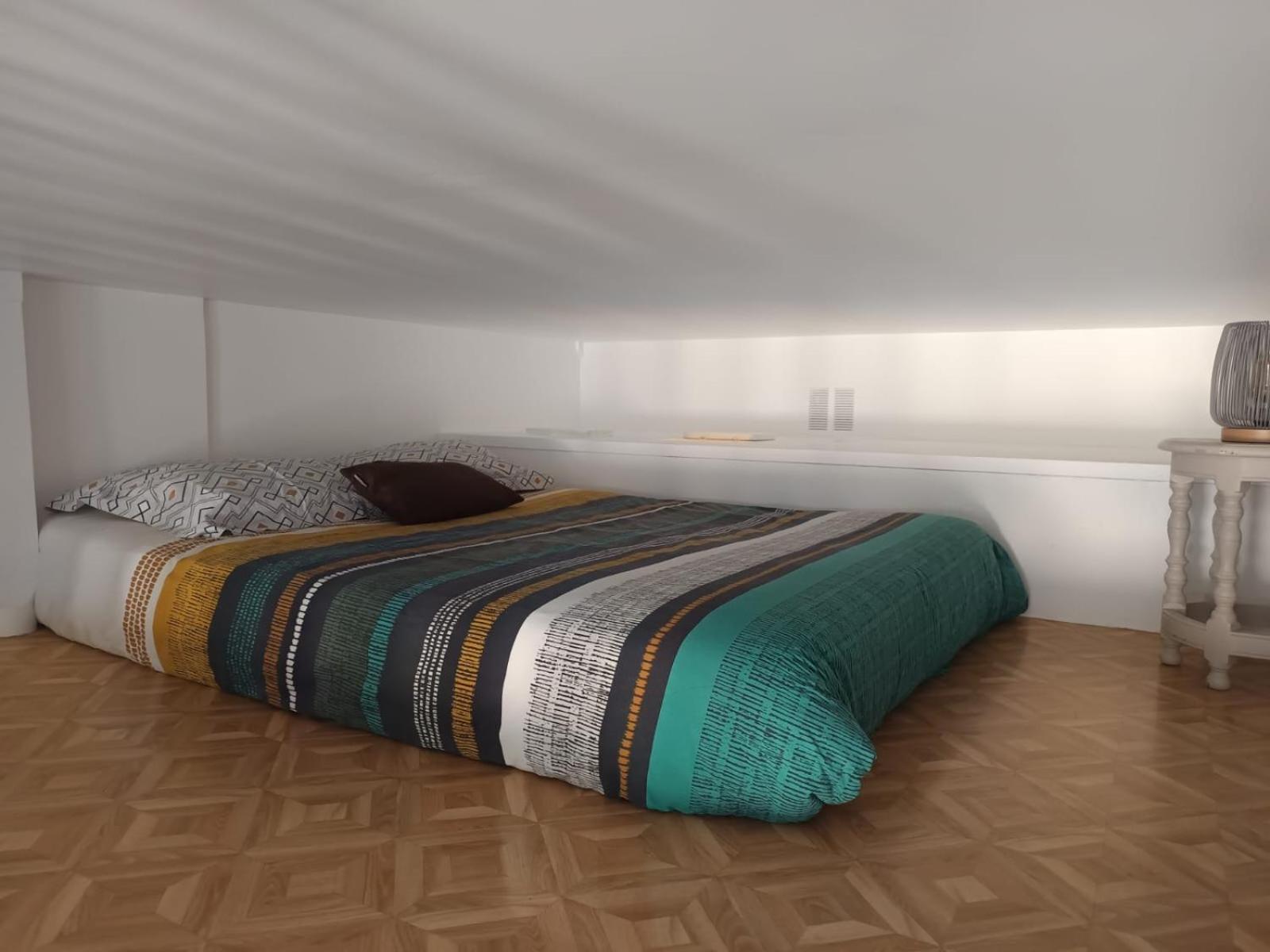 Apartment De Charme Donnant Sur Jardin Arbore Dans Le Calme Absolu *
