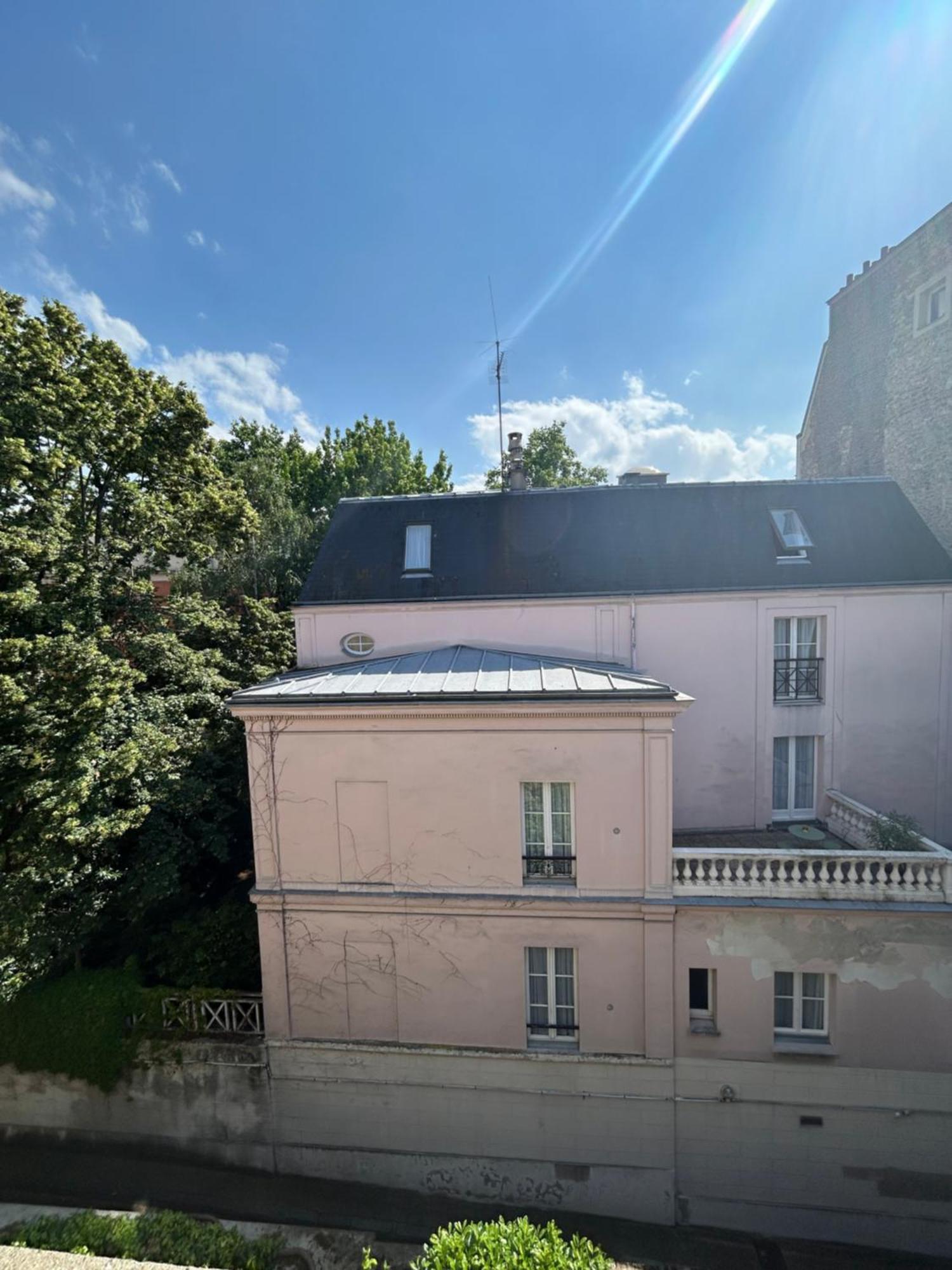 De Charme Donnant Sur Jardin Arbore Dans Le Calme Absolu Apartment *