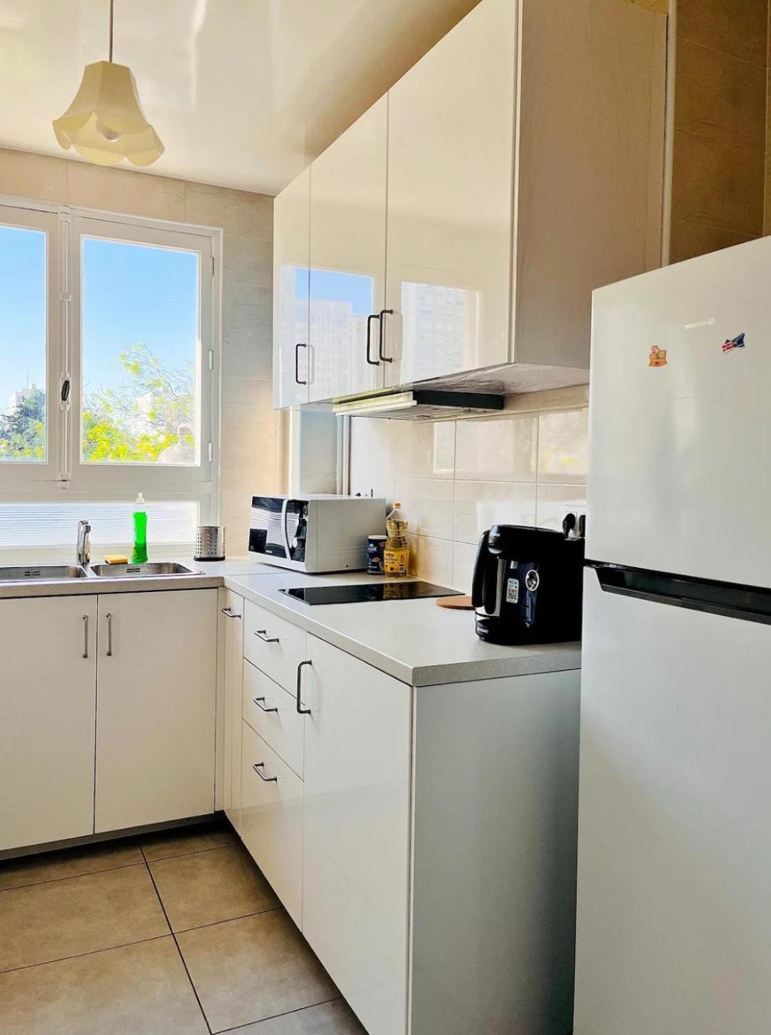 Charmant T3 Avec Parking Prive Apartment *
