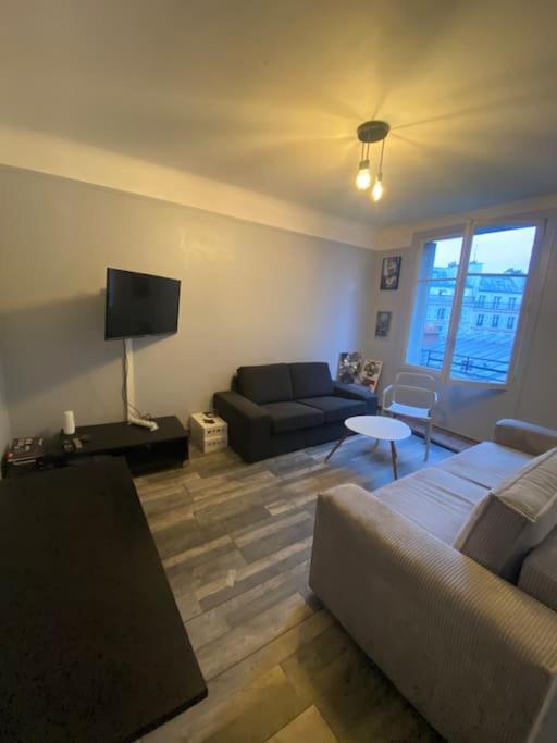 T2, Quartier St Georges Appartement Paris