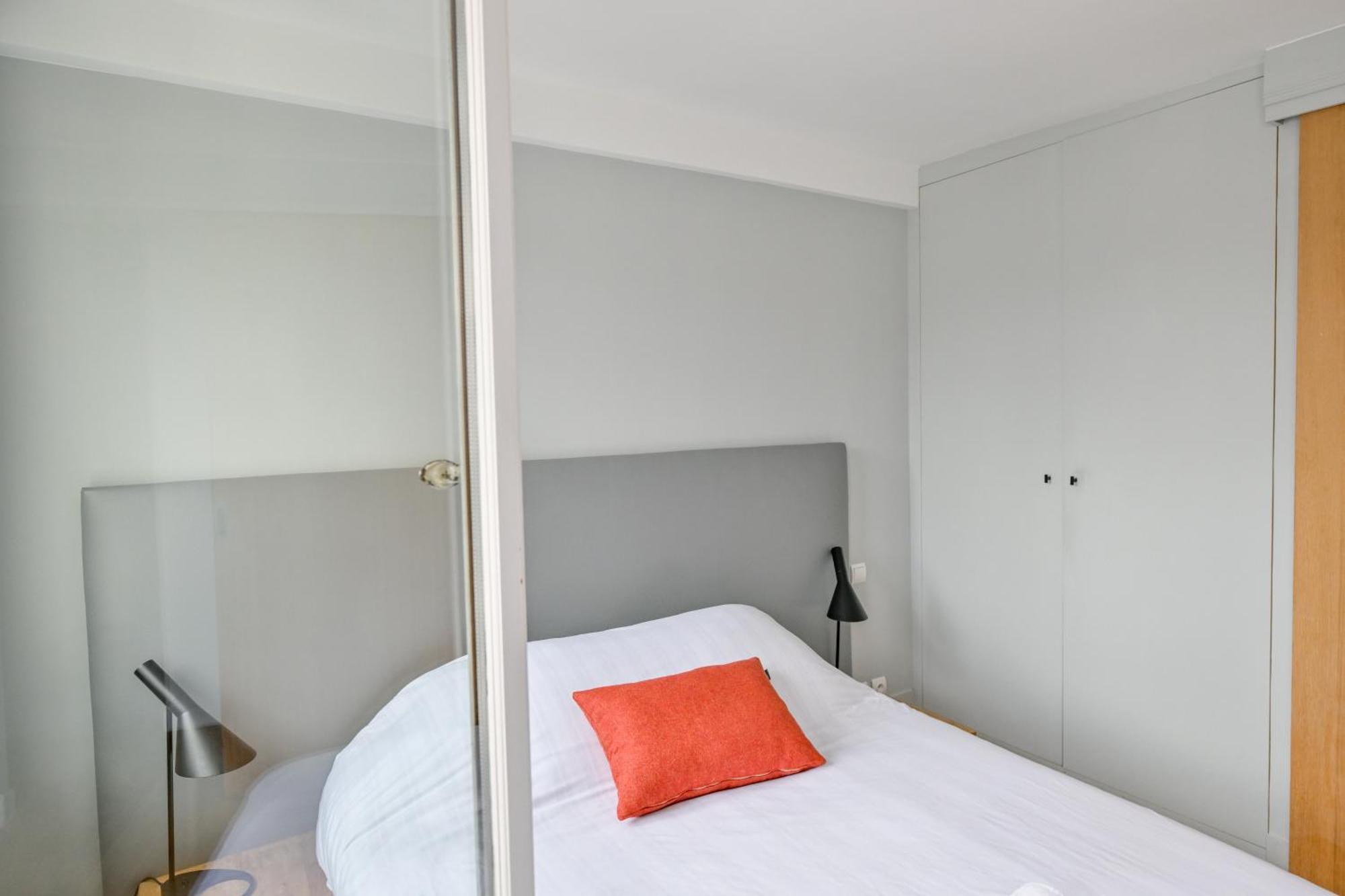 Stunning One-bedroom, Marais - Place Des Vosges Paris
