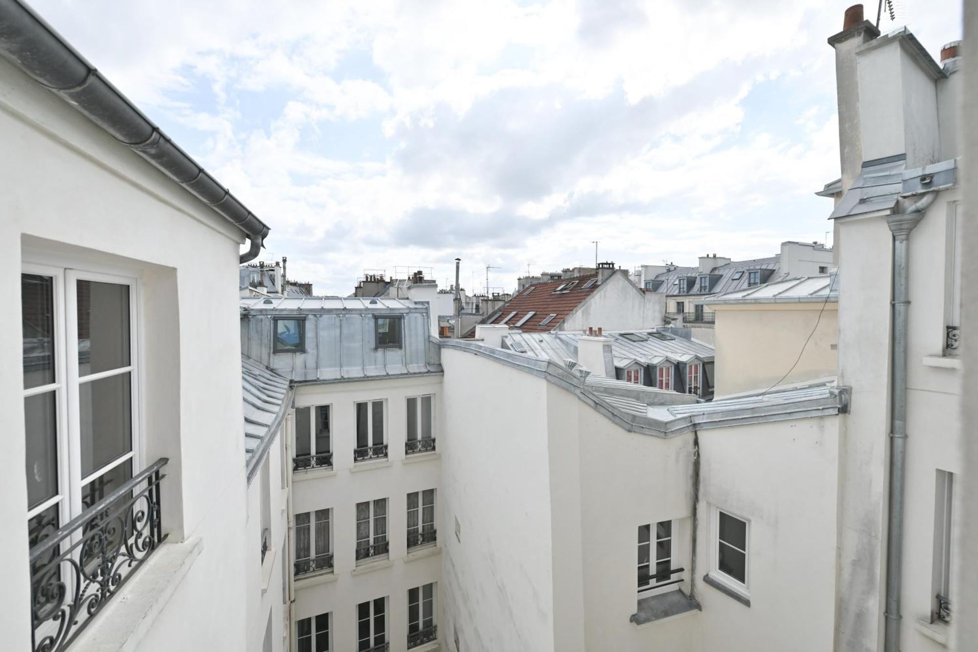 Stunning One-bedroom, Marais - Place Des Vosges Paris