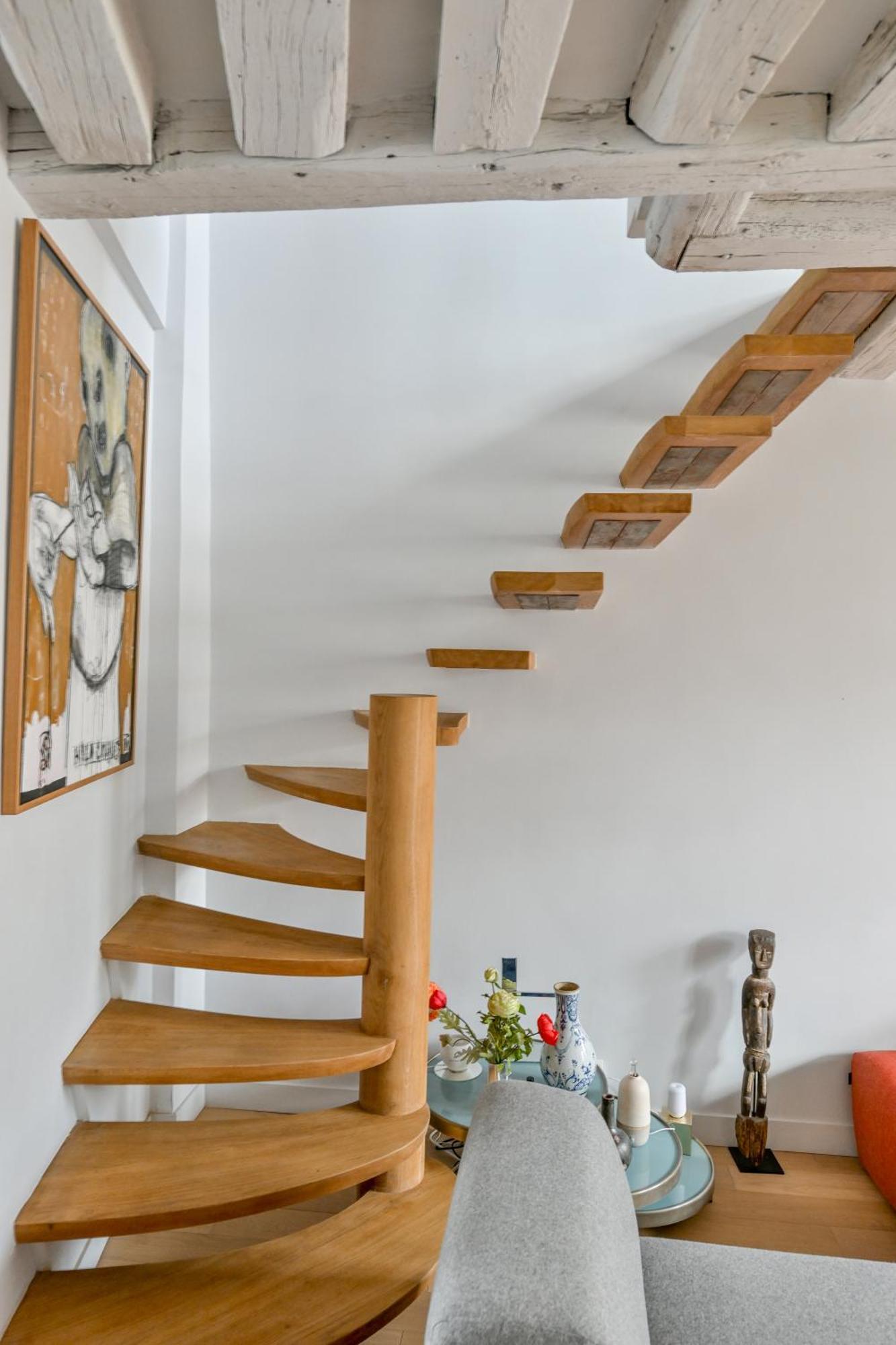 Stunning One-bedroom, Marais - Place Des Vosges *