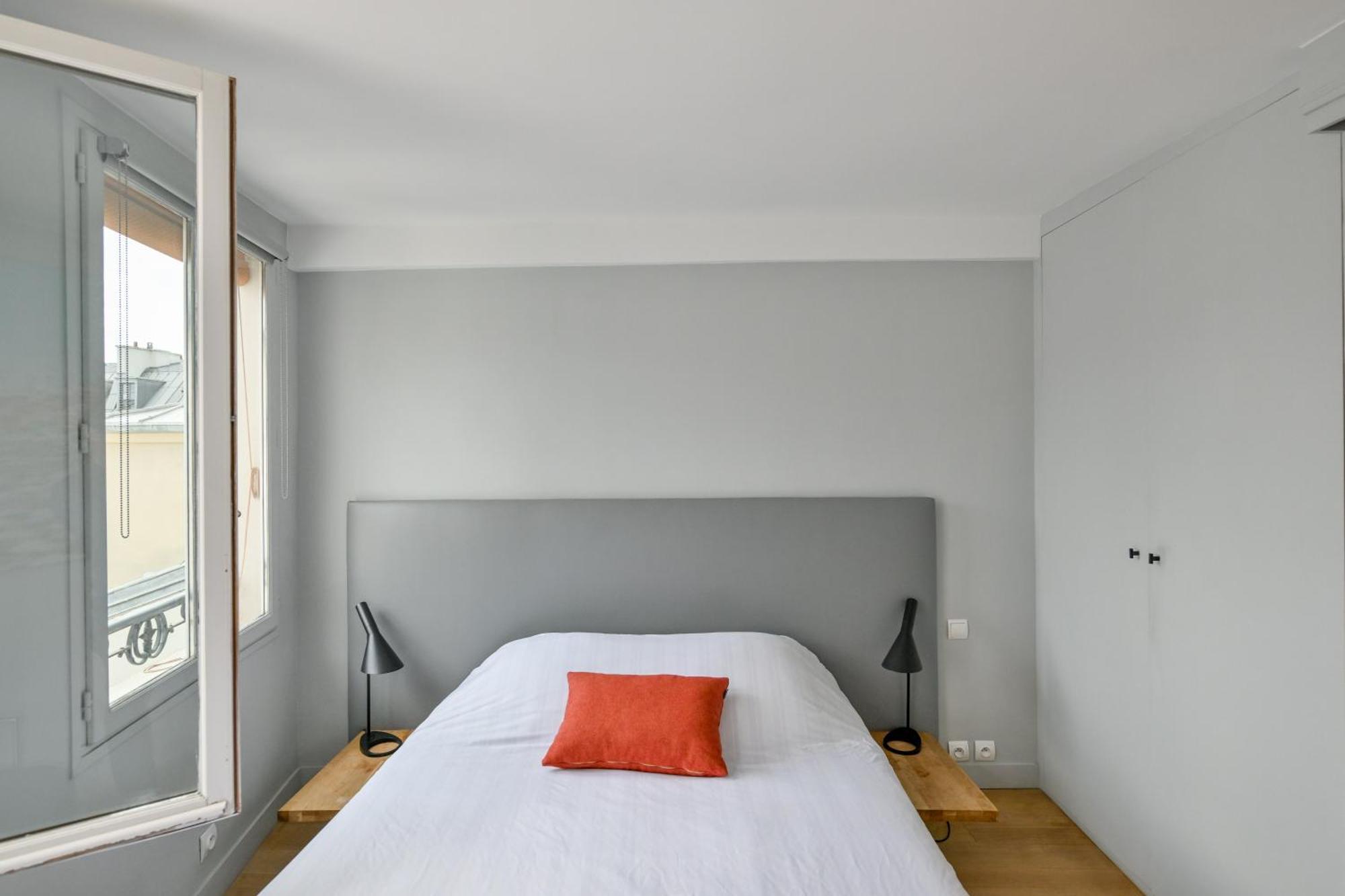 Stunning One-bedroom, Marais - Place Des Vosges