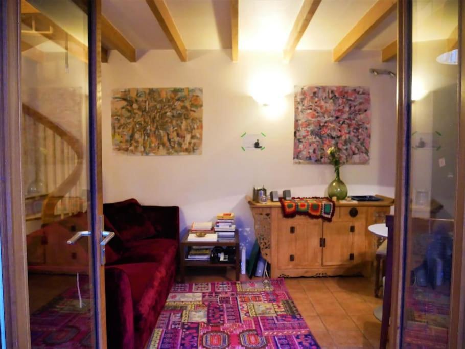 Apartment Rare Avec Jardin Privatif Au Centre De *