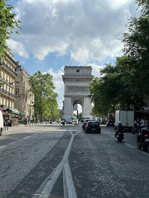 Appartement Place De L'etoile 200 Meters Away! Paris