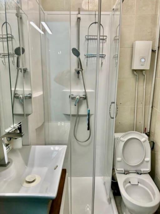 Apparemment - Tour Eiffel - Grenelle Appartement Paris