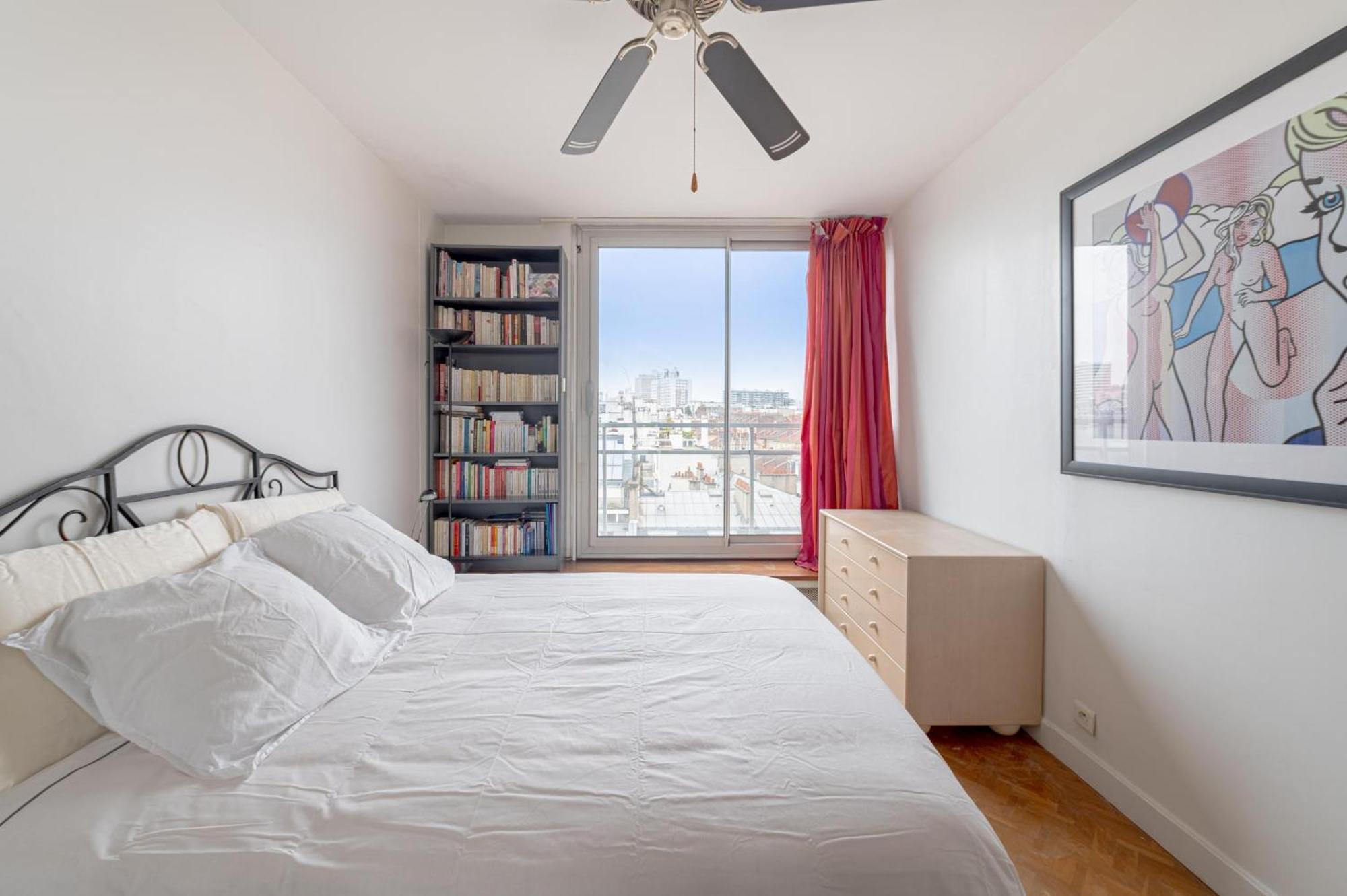 New - 3 Bedroom Flat With Eiffel Tower View *