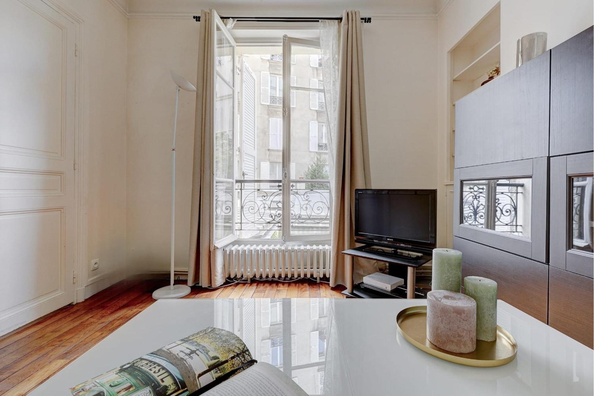 Apartment Historic Montparnasse & Jardin Atlantique - Cityapartmentstay