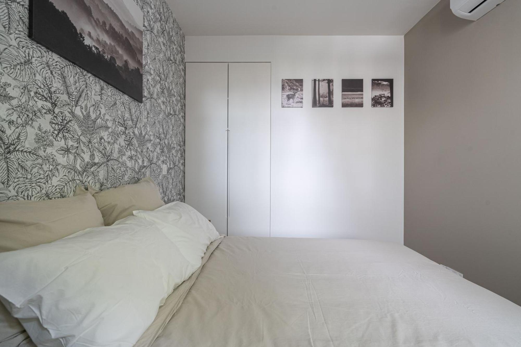Grand Climatise 2br Avec Terrasse Apartment *