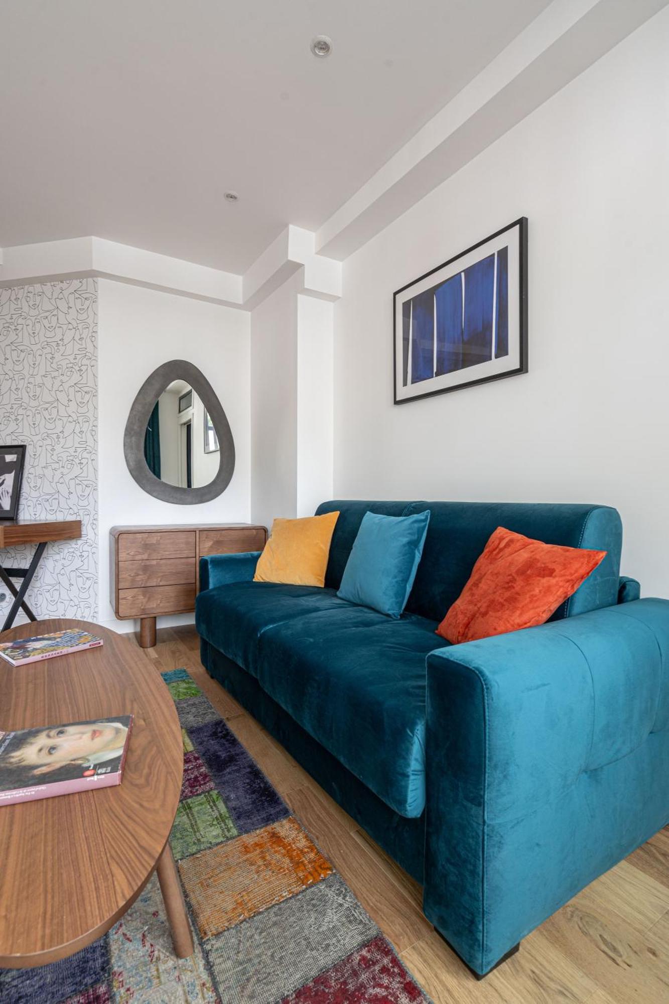 Apartment Grand Climatise 2br Avec Terrasse *