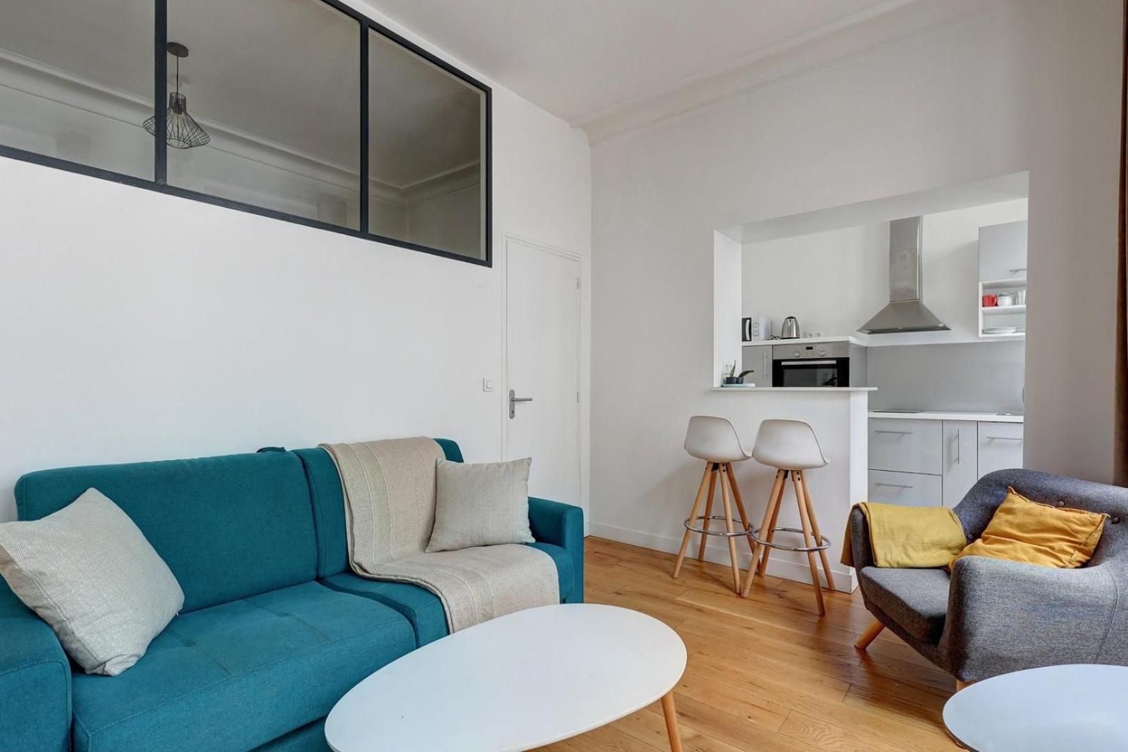 338 Montmartre - Superb In Apartment *