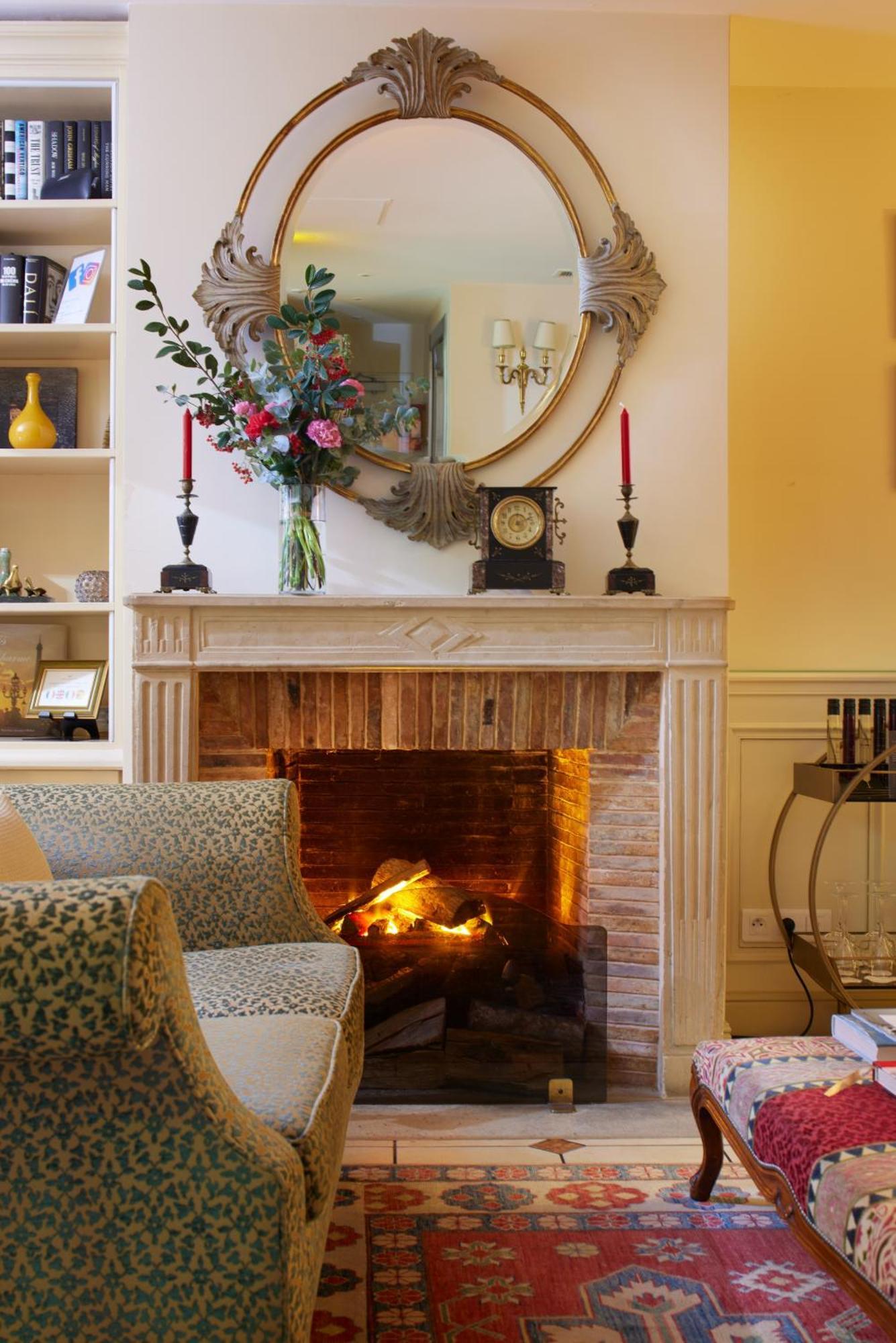 Le Relais Montmartre