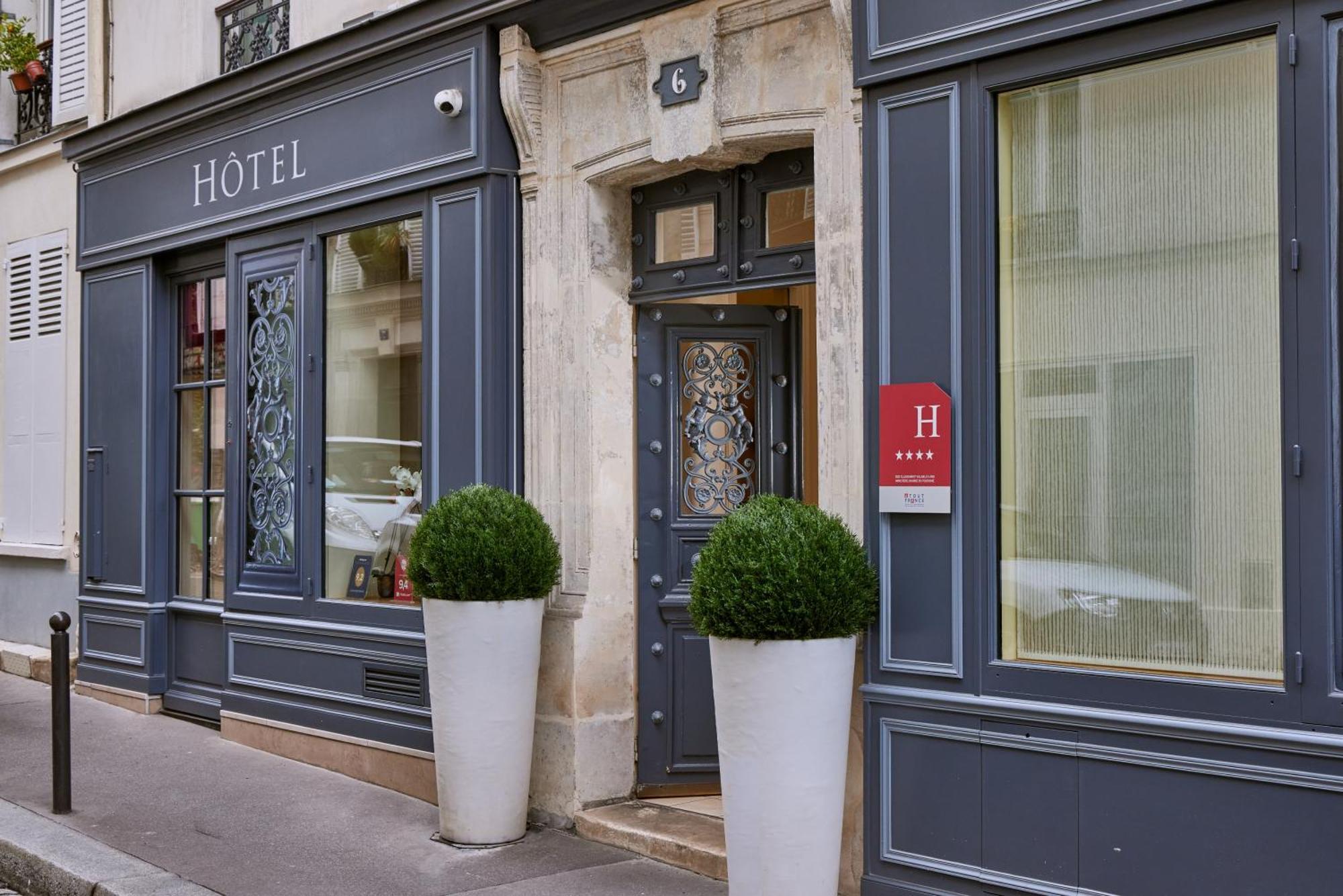 Hotel Le Relais Montmartre Paris