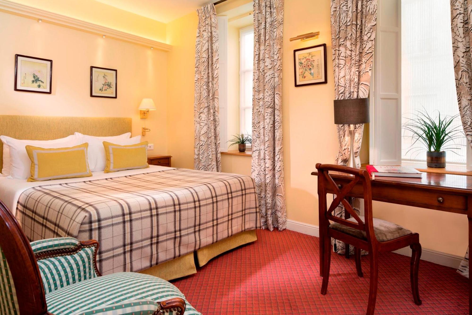 Hotel Le Relais Montmartre 4*