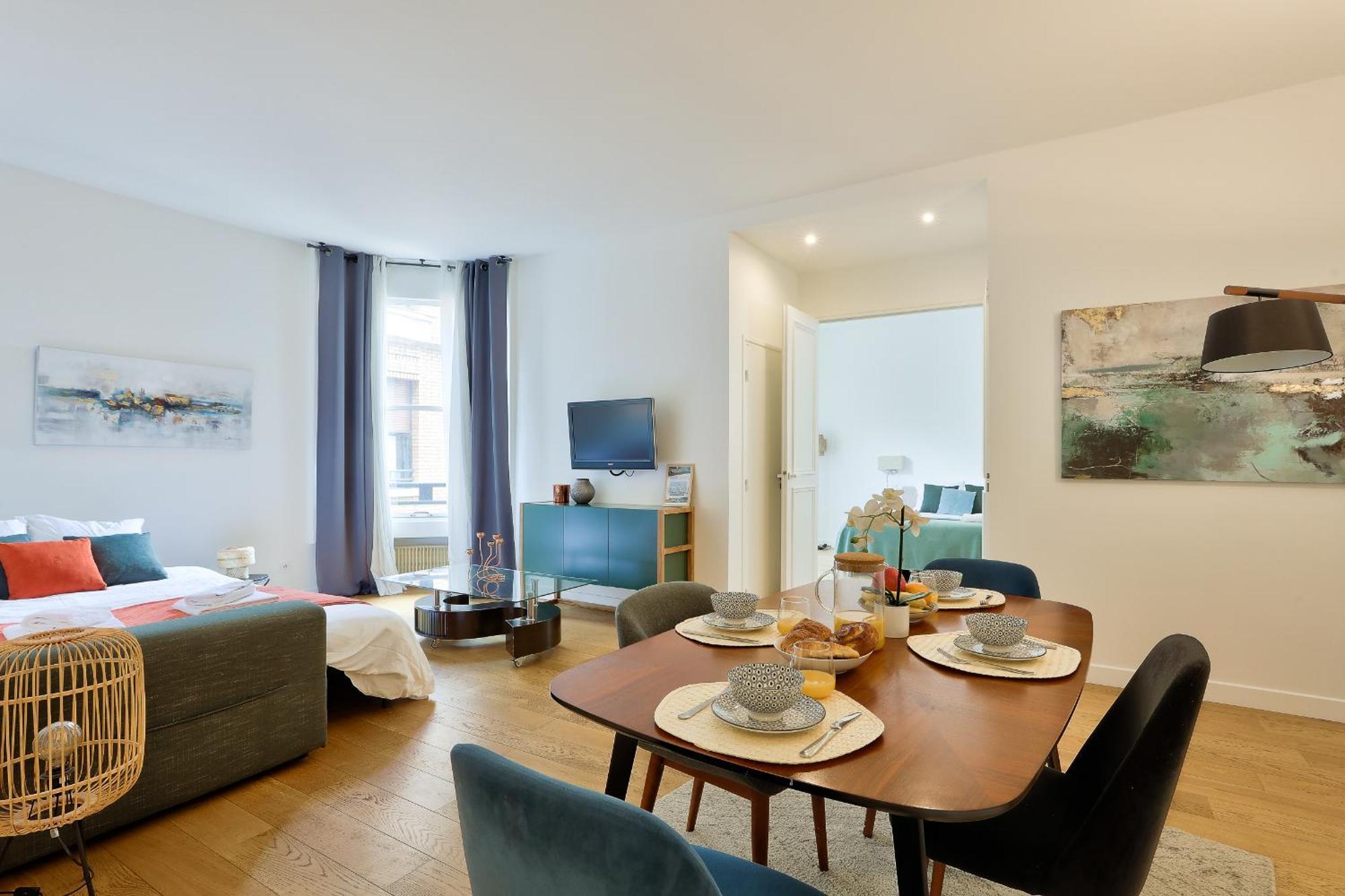Apartment Splendid In The Heart Of The Chic 16th Paris