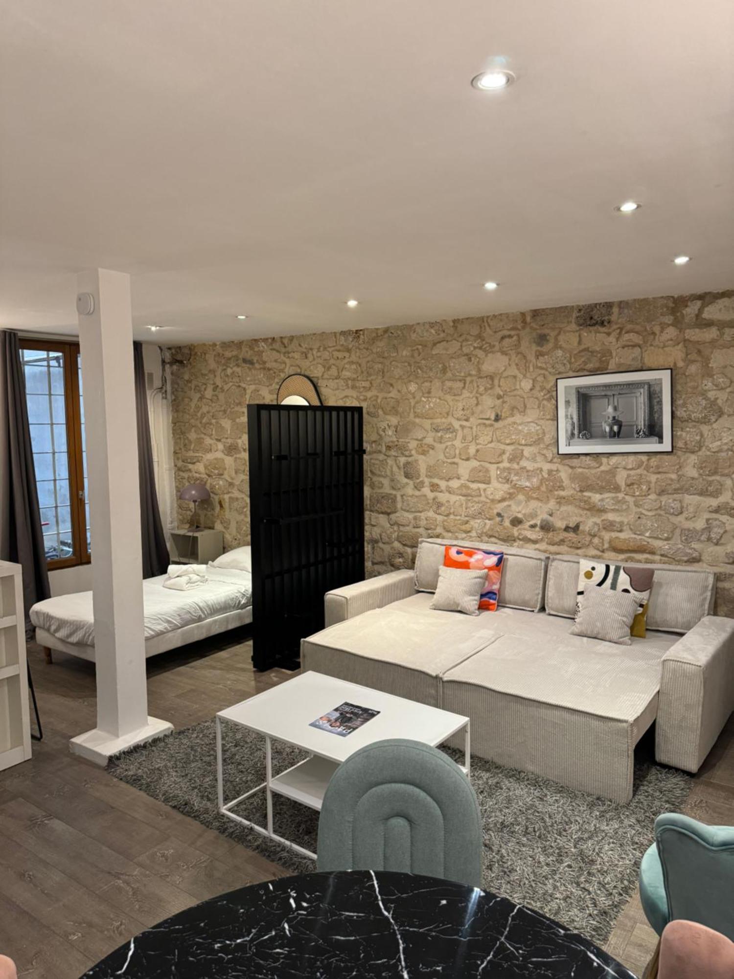 Temple Apartments Paris Paris
