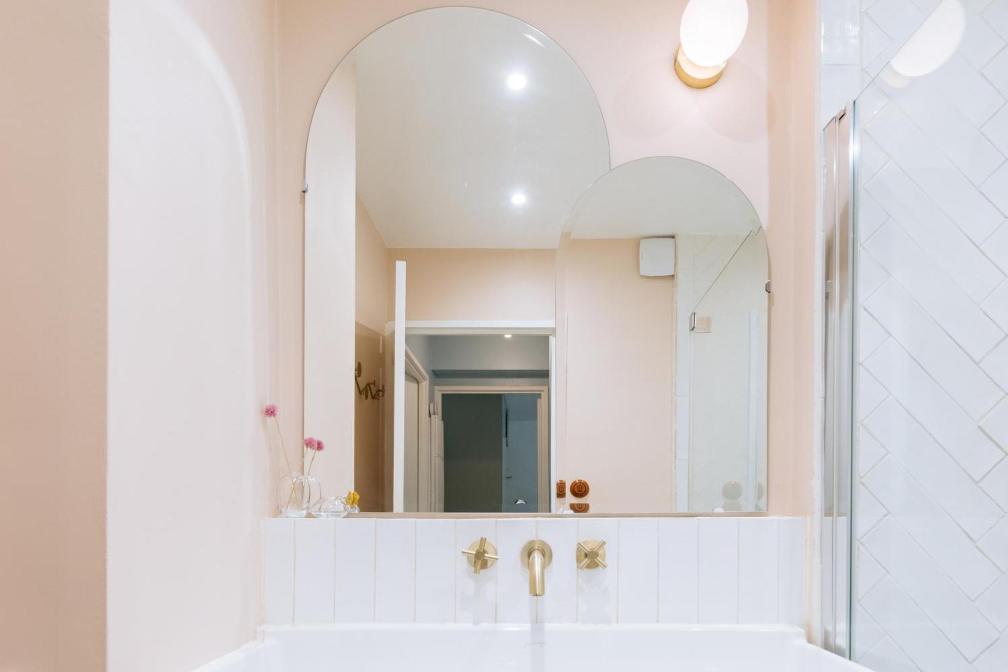 & Spacious For 6 * Paris