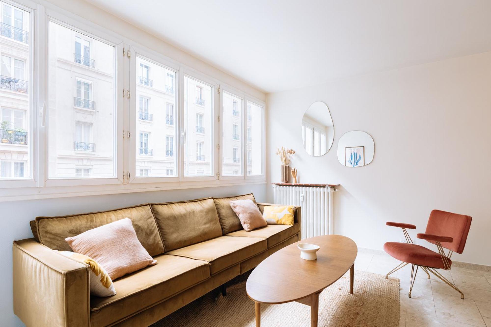 & Spacious For 6 * Paris
