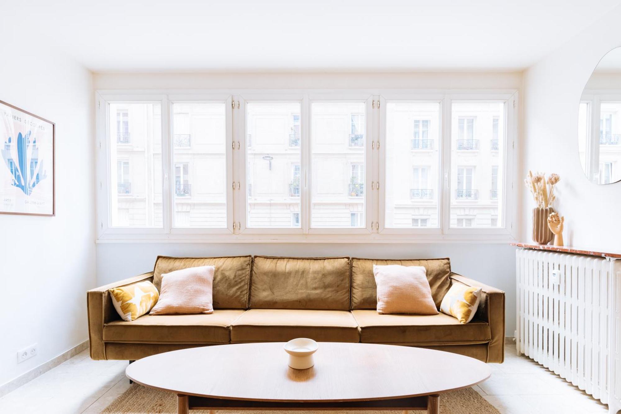 & Spacious For 6 * Paris