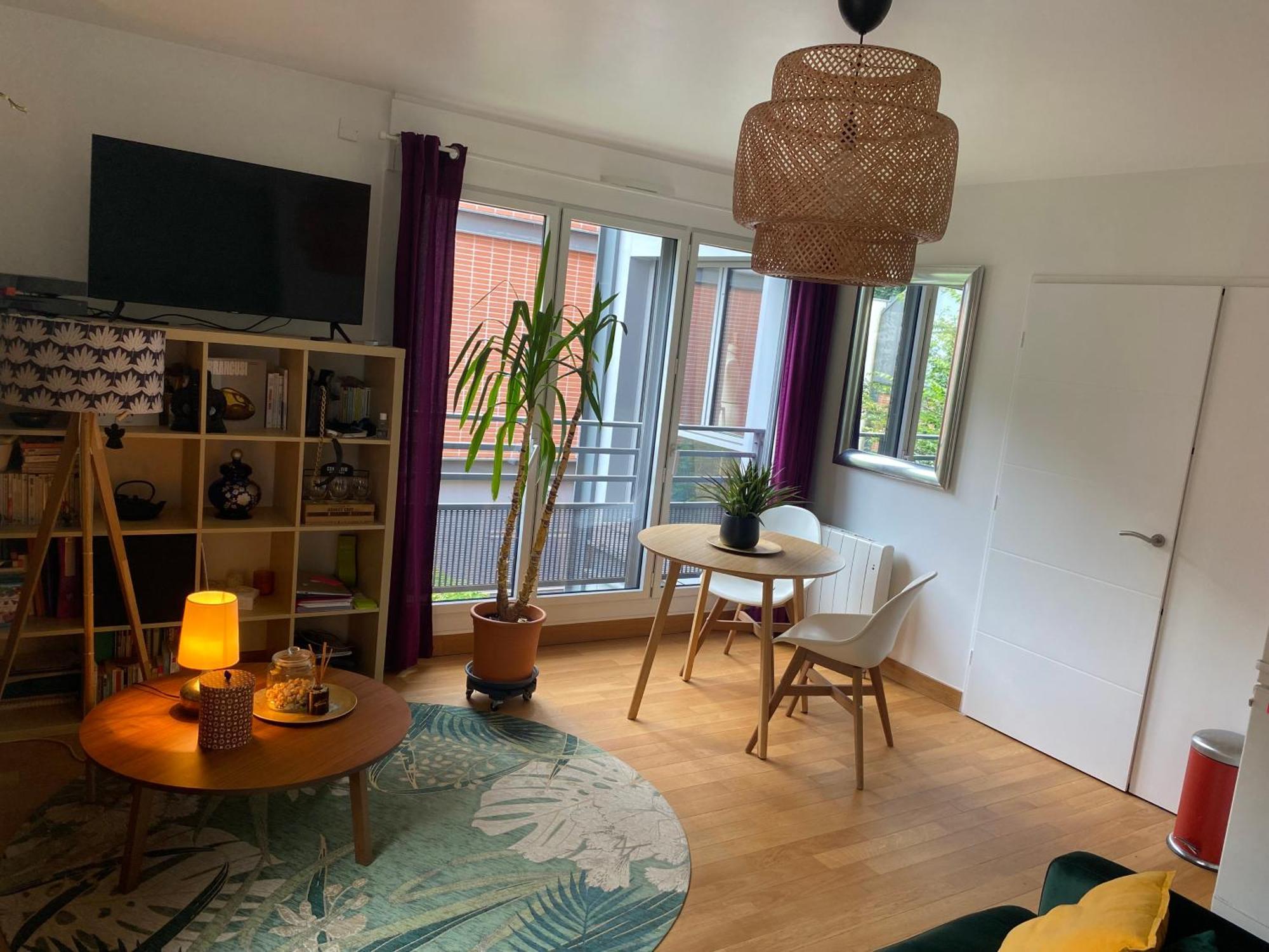 Apartment Paris-versailles-cosy-calme-wifi Paris