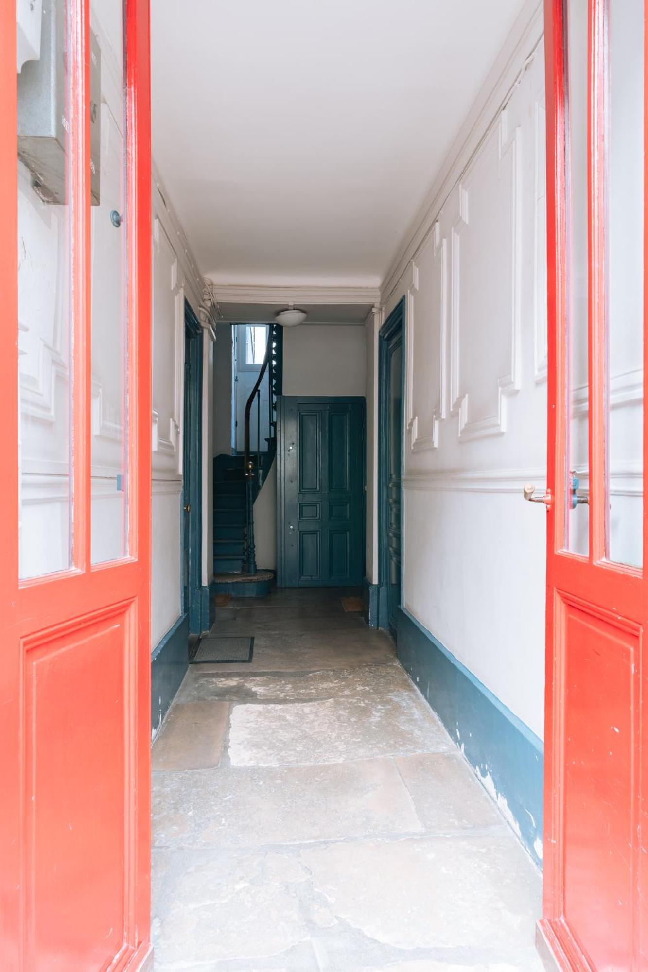 Alluring 1 Bedroom 5 Min To The Eiffel Tower! Inn Paris