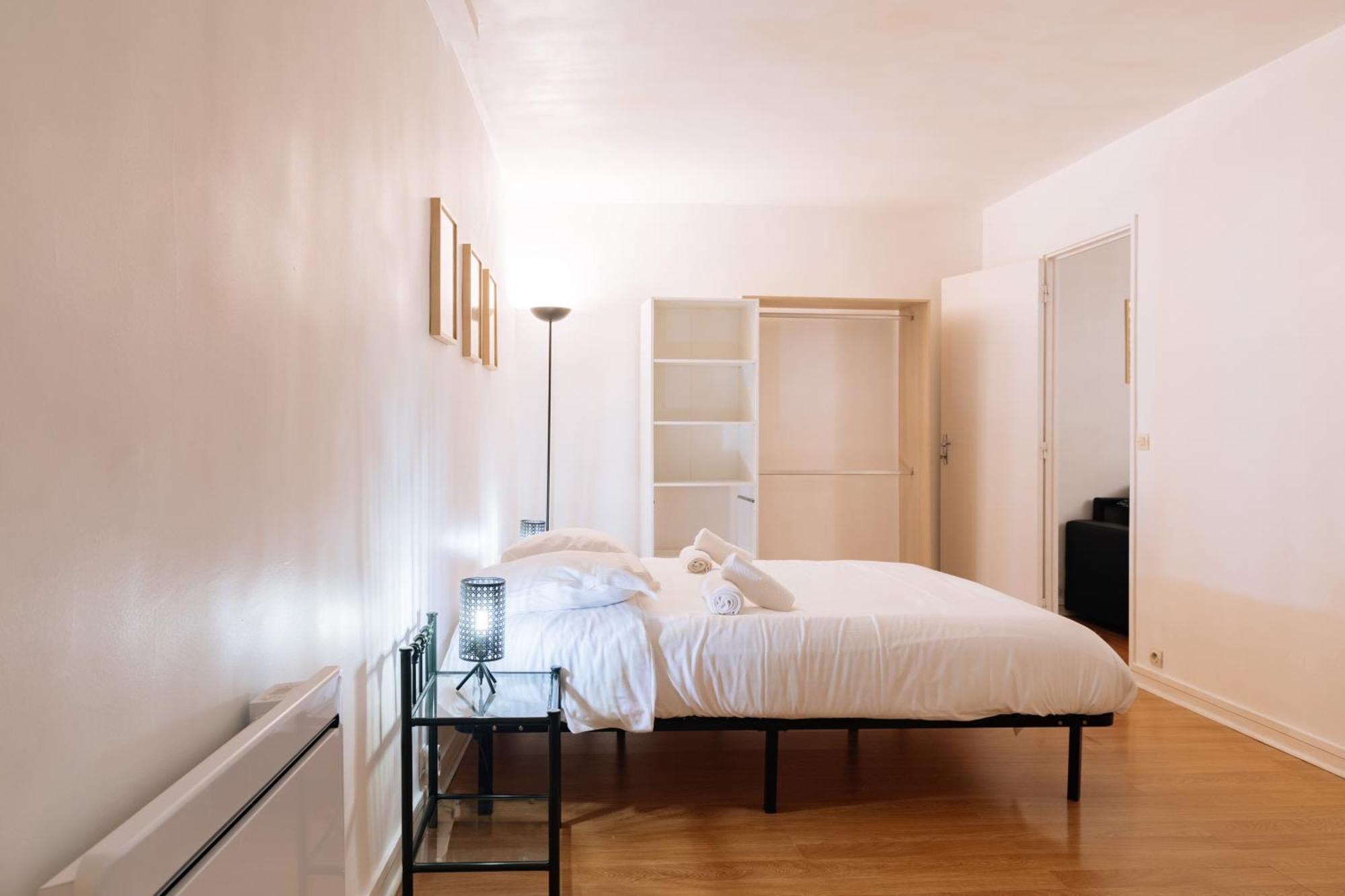 Apartment Contemporary 1bd Saint Lazare! *