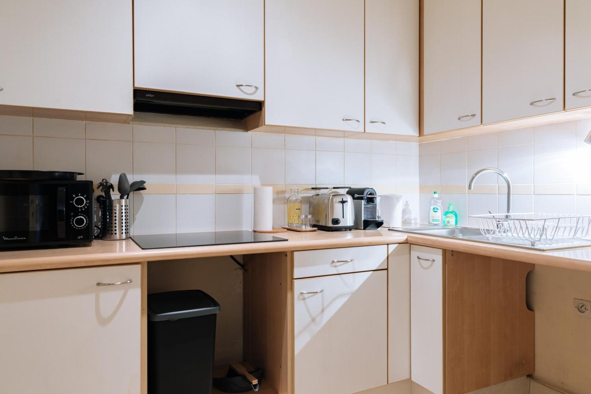 Apartment Contemporary 1bd Saint Lazare! *