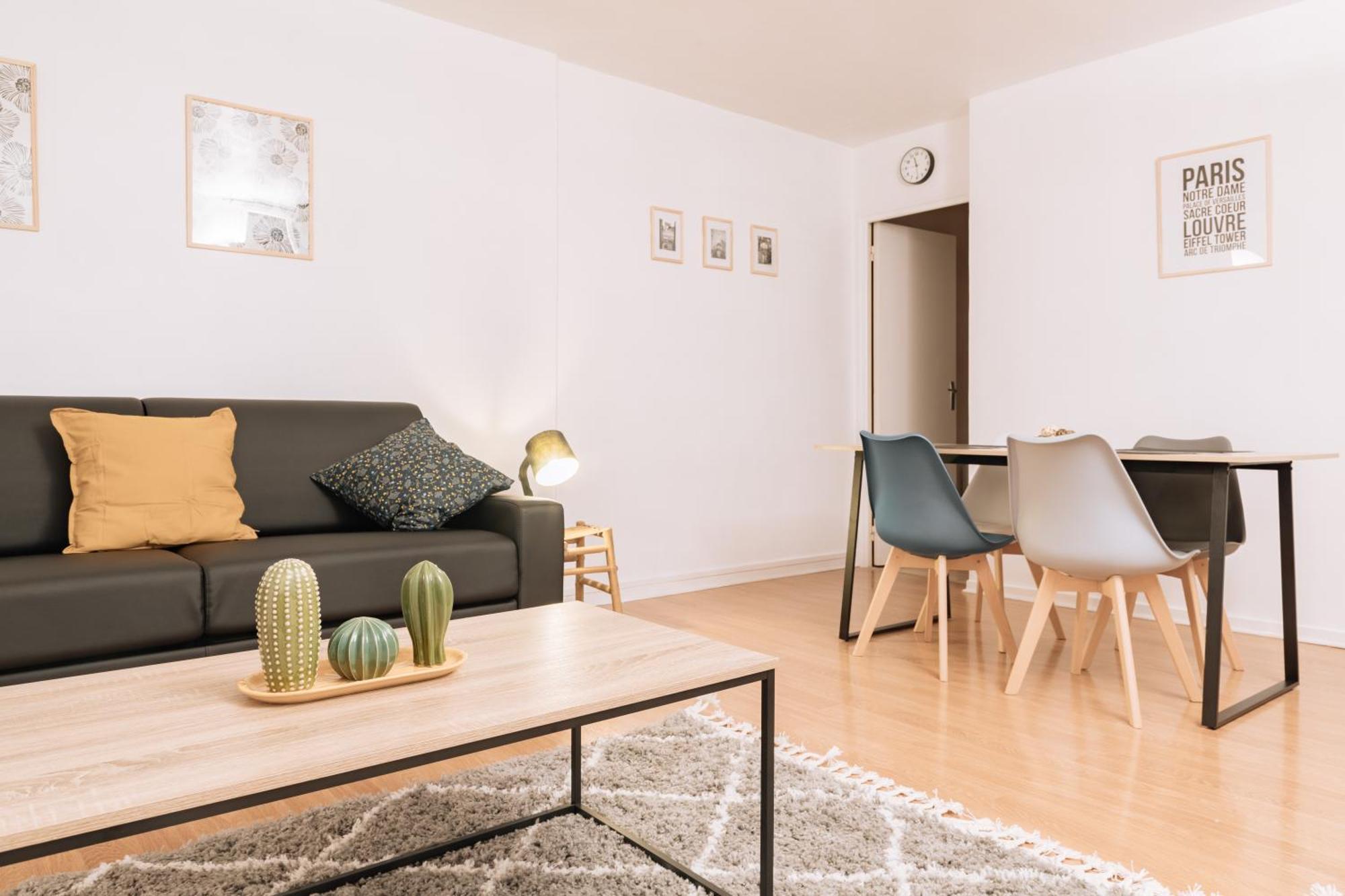 Apartment Contemporary 1bd Saint Lazare! Paris