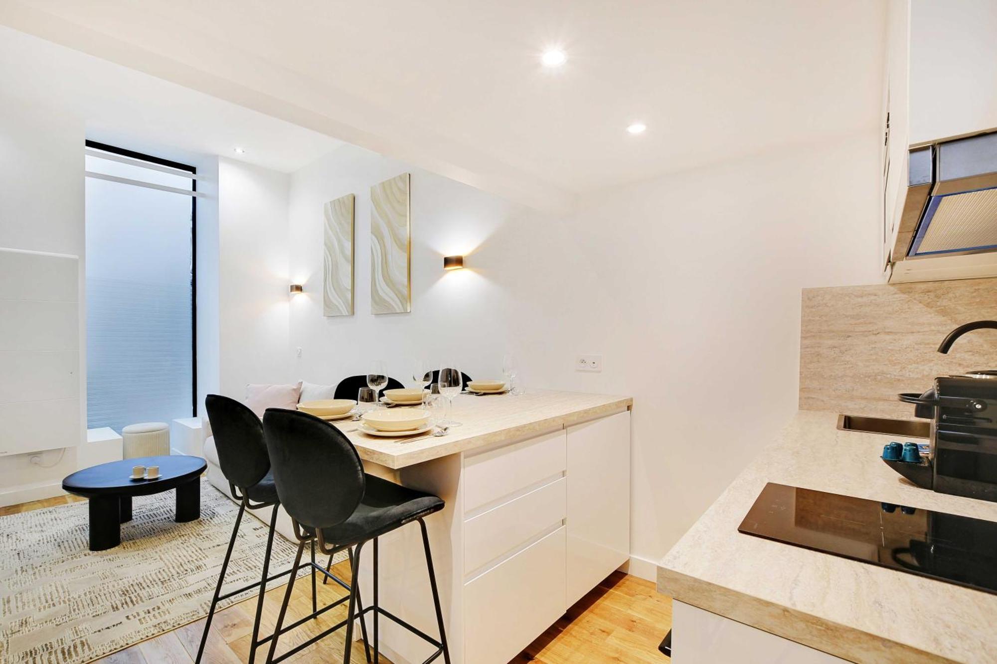 Apartment Magnificent - 1br-4p - Place Des Vosges